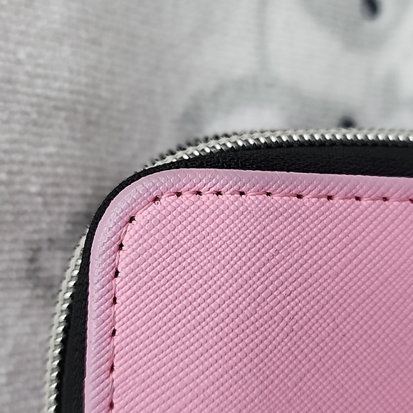 Marc Tetro Gently Loved Pink Terrier Long Wallet - Picture 2 of 3